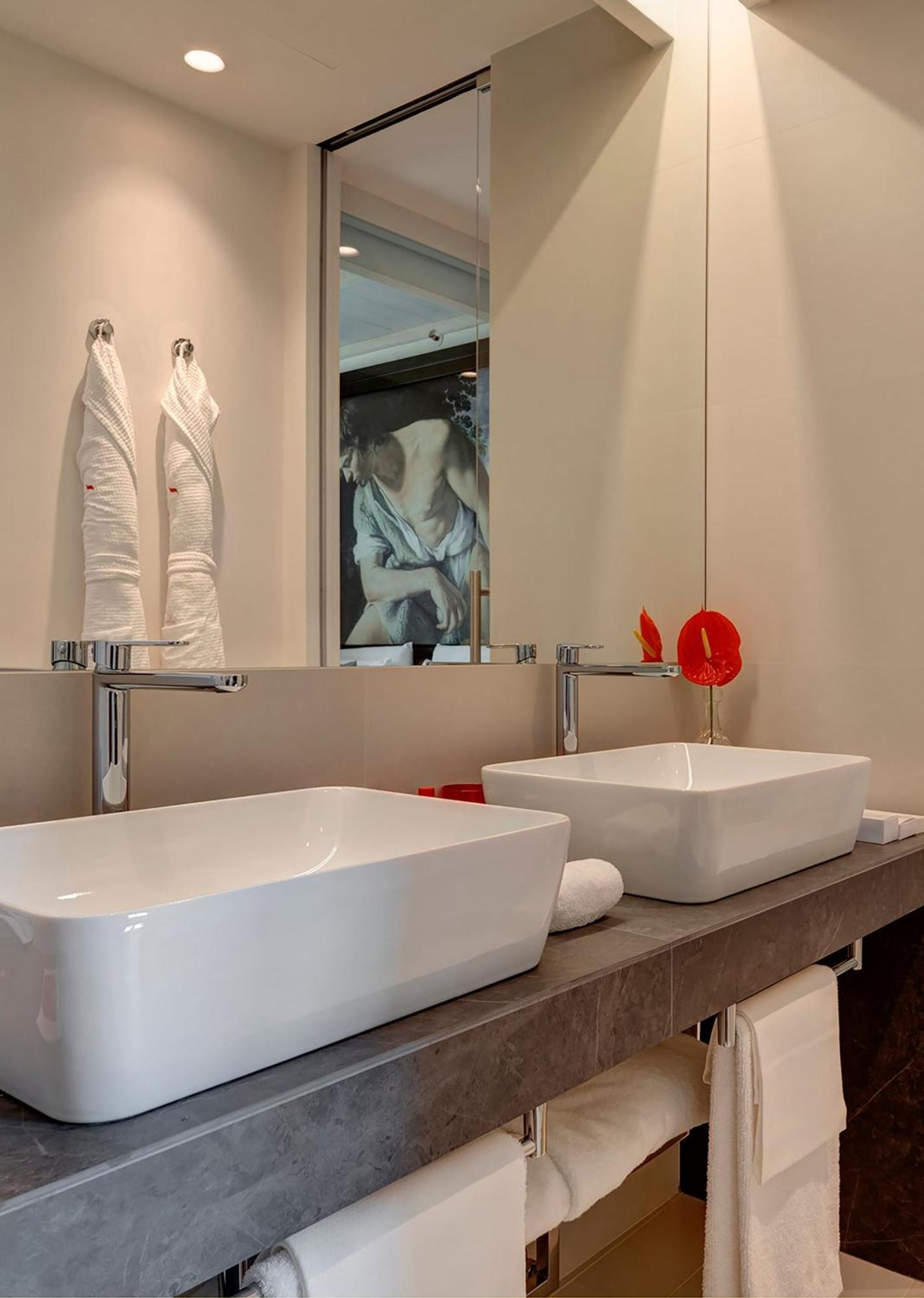 River Suite Spa Access